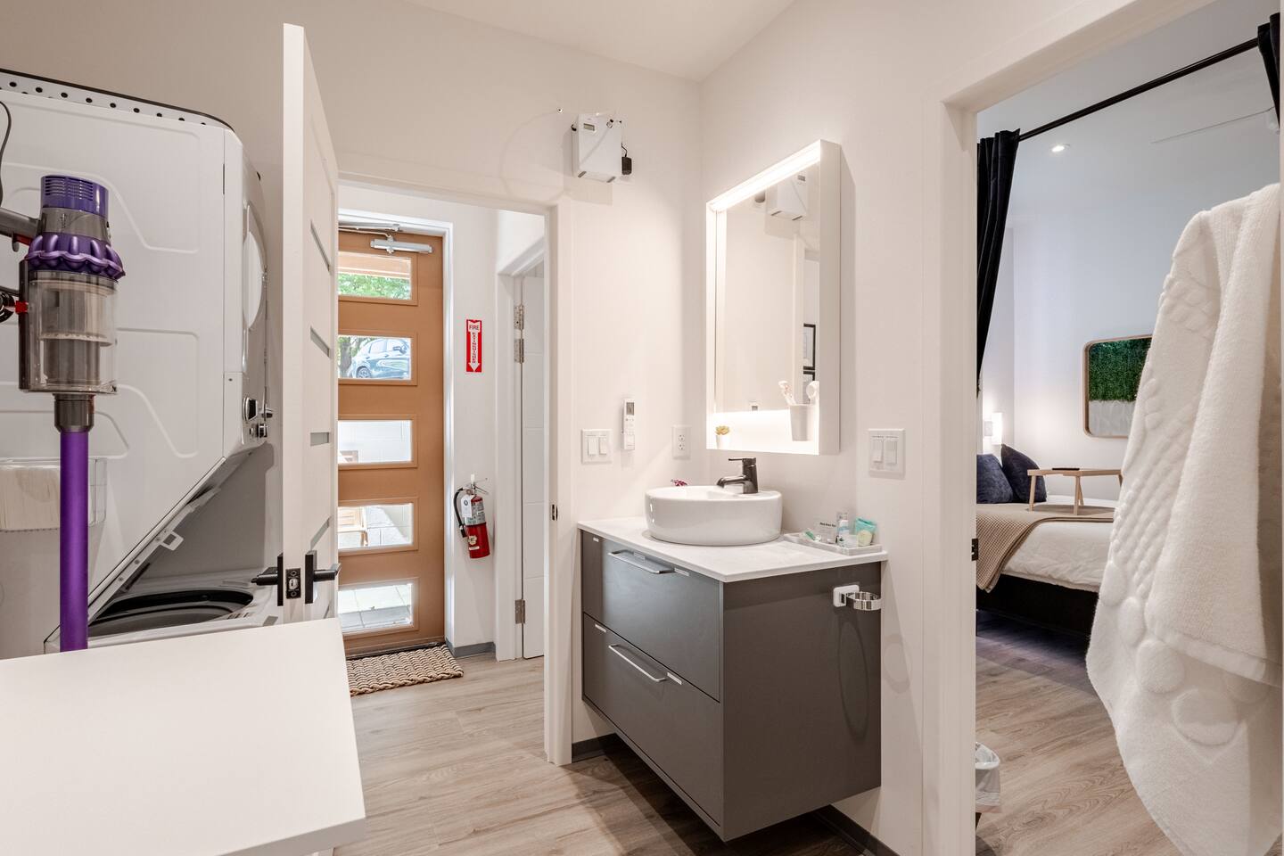 Barndo 3A · North one-bedroom at Cedar Pond Farms — one-bedroom barndominium suite lodging on the farm, with the Highland herd a short walk away.